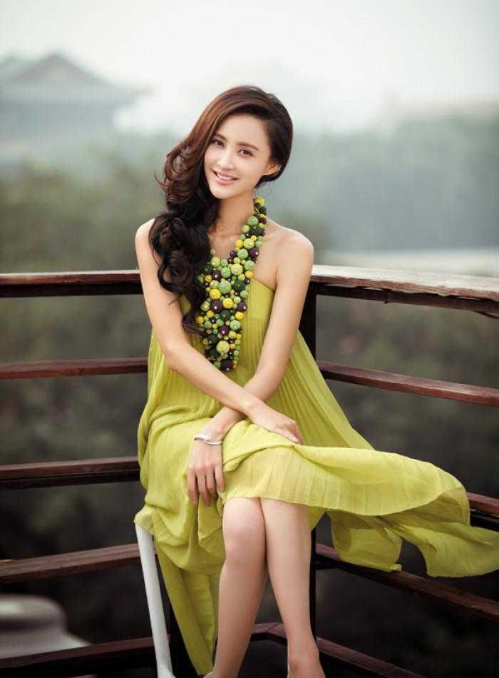 张歆艺回望感情：离婚后勇敢嫁给偷看她的男人
张歆艺坦言，自己这辈子做得最对的选择