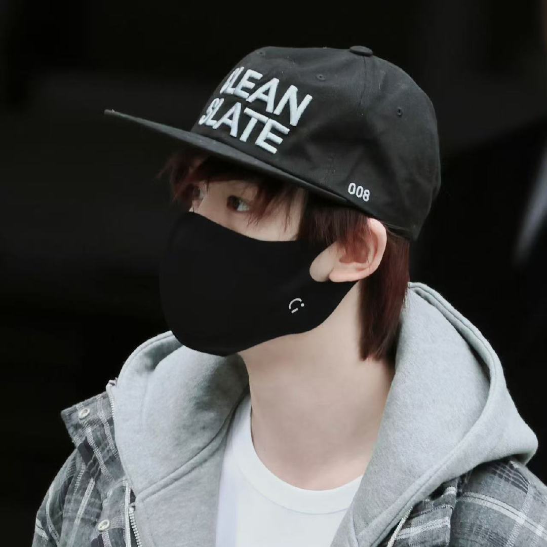 丁程鑫口罩又又又又又戴反了丁程鑫第五次口罩戴反 丁程鑫第五次口罩戴反了！ 