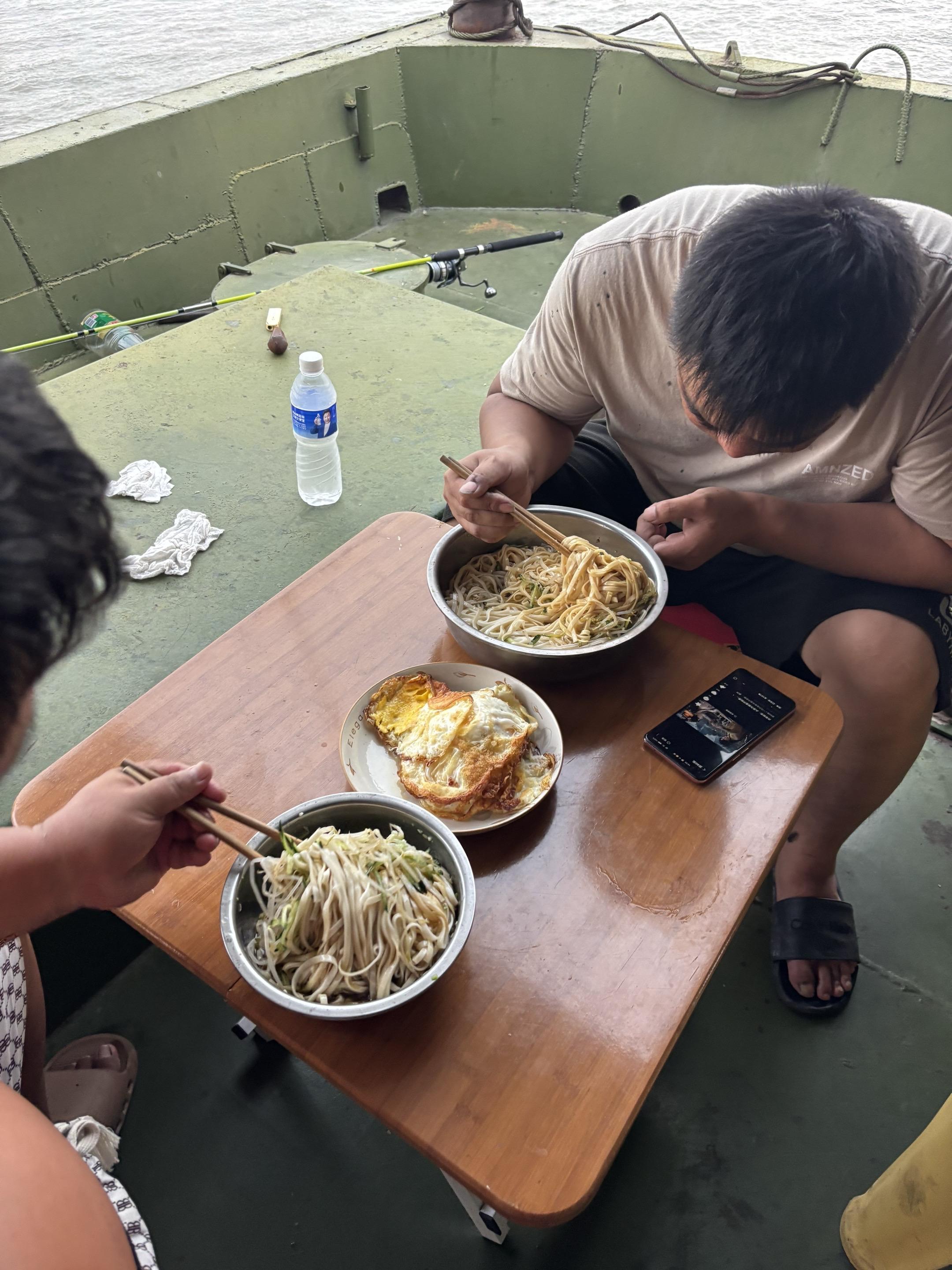 中秋节快到了，想要什么样的饼，跟姐说，姐给你画