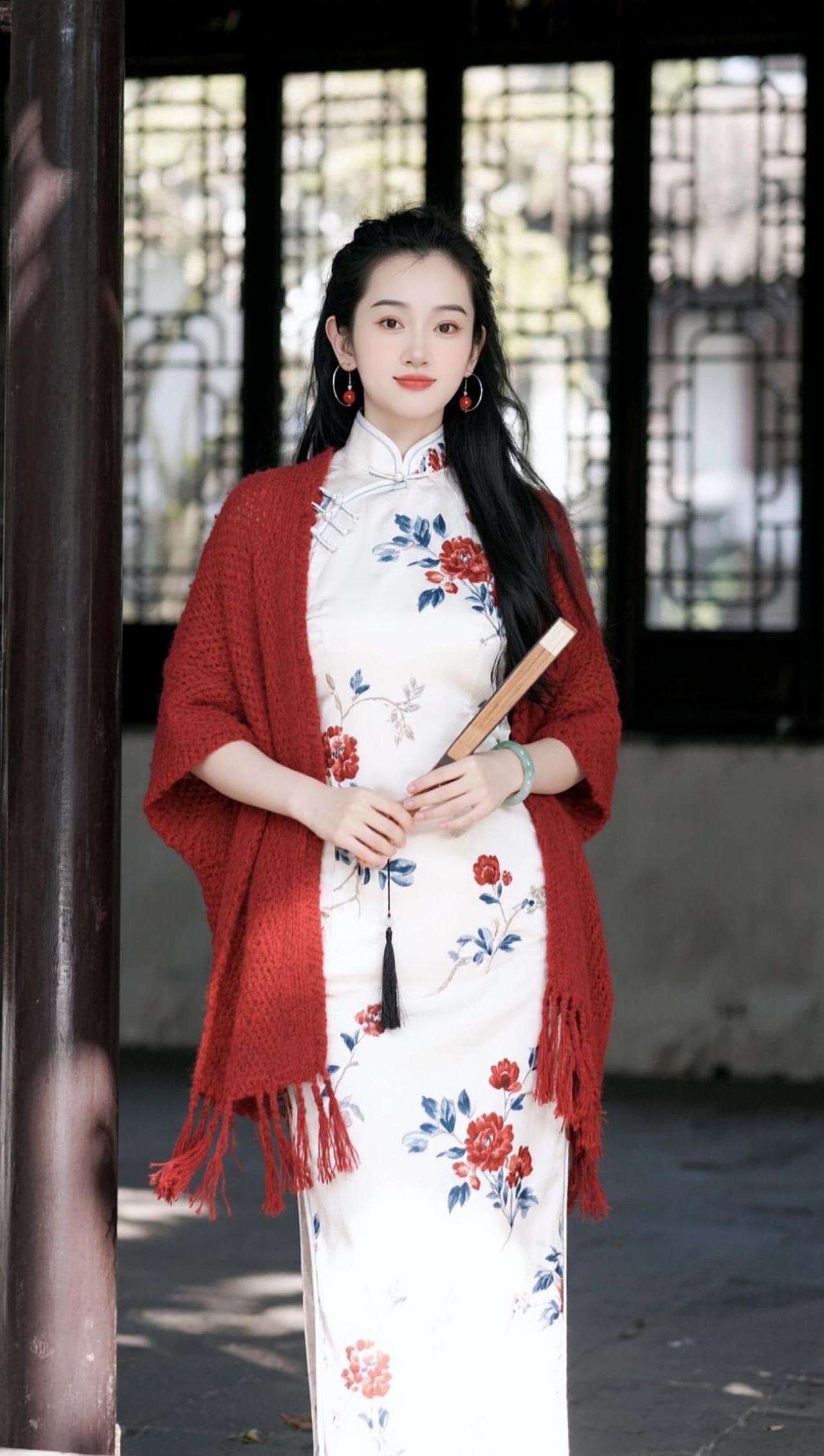 AI江南温婉写真 抖音ai创作 江南旗袍 抖音玩法合伙人计划 情绪音乐玩法新风向