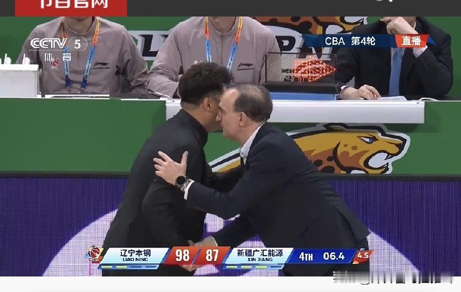 辽宁男篮主场98-87战胜新疆男篮，让我们看清五个事实。
1、库珀太强了，没人能