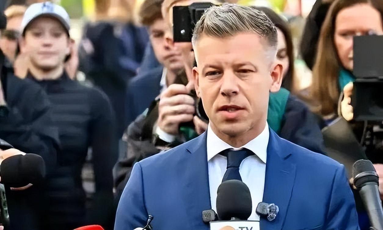 ·弃美欧先找中国，匈牙利新总理的选择，关乎普通人的生计
 
最近匈牙利新总理毛焦