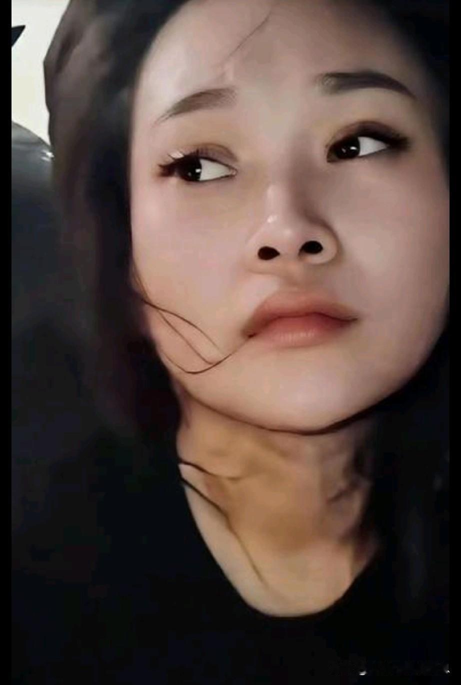 柬埔寨劫囚事件中的劫囚女子确认是越南籍。此女子被抓时，有两名记者冒犯了她，一名运