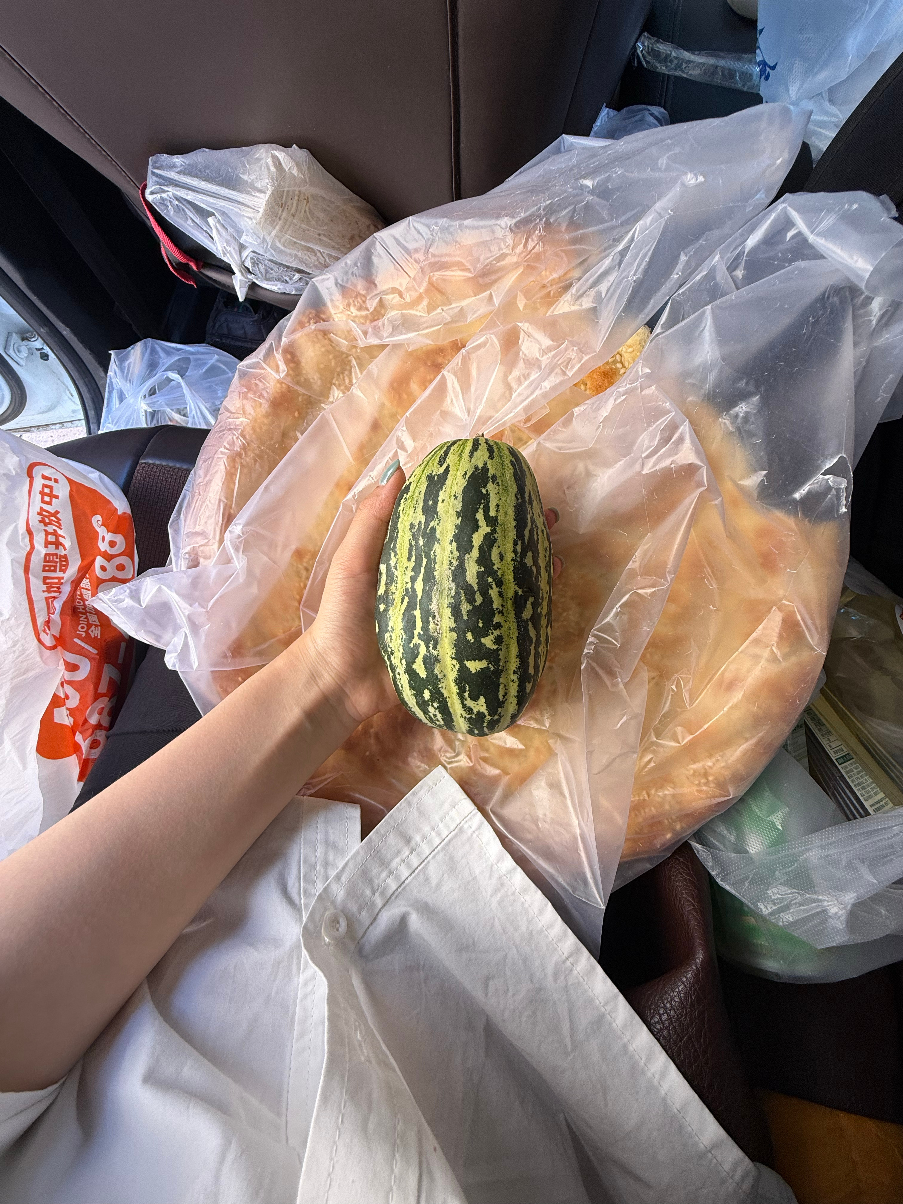 这里允许童工。 