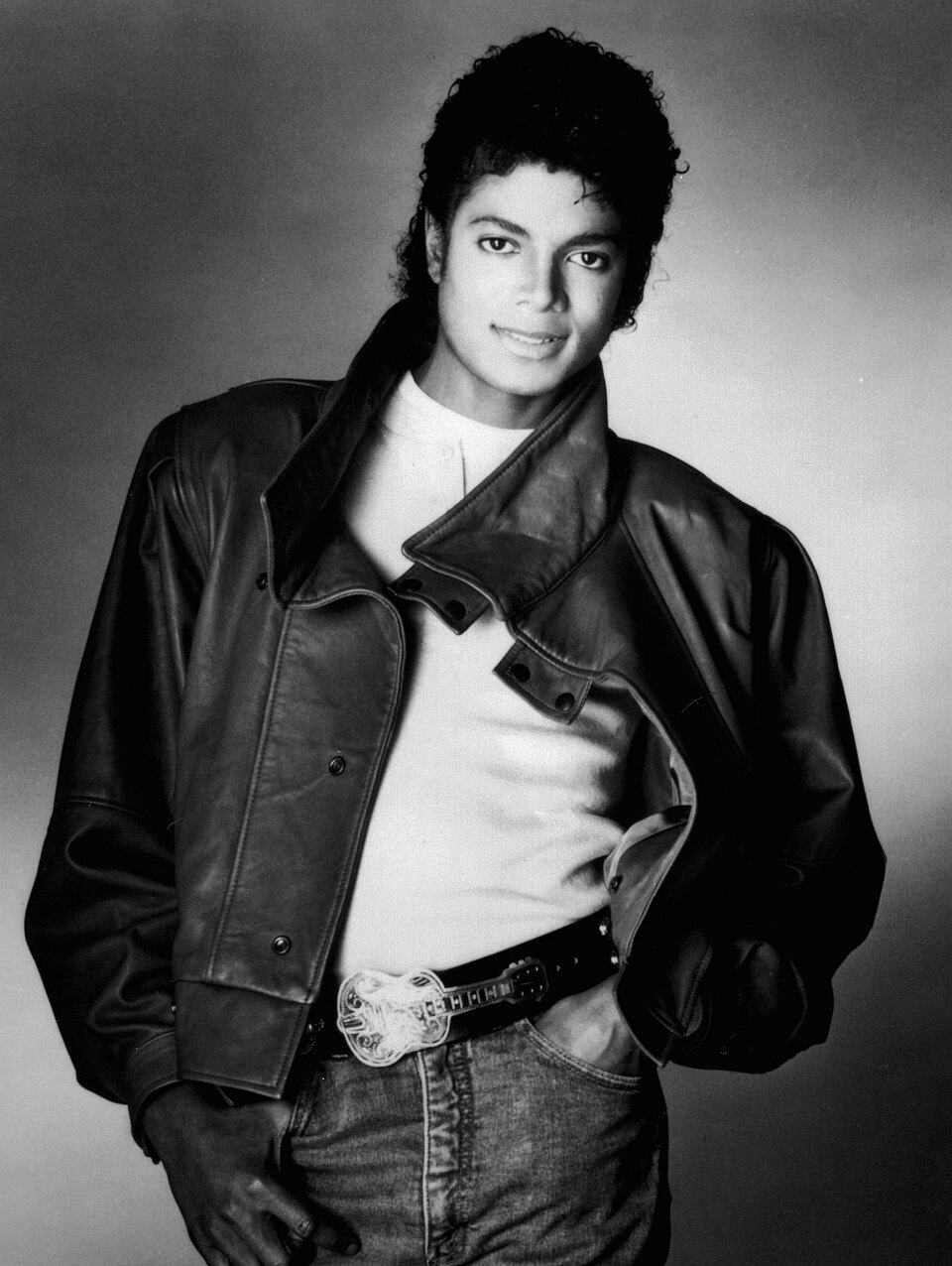 【榜单快报】传记片票房大热效应！世一 Michael Jackson 精选辑『T