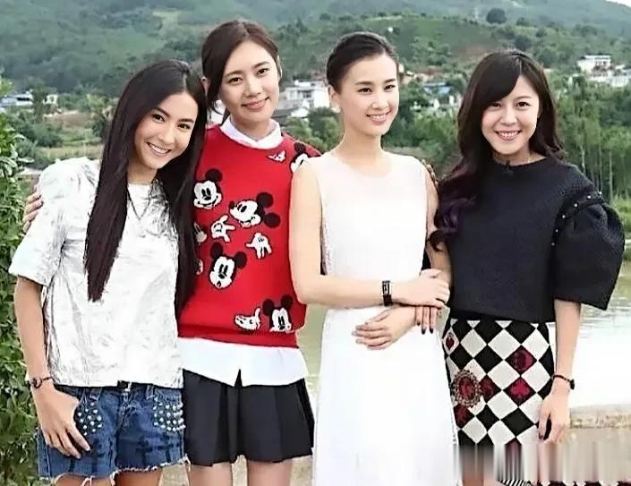 果然美女都是比出来的，看看哪位最漂亮？#女星谁最美#