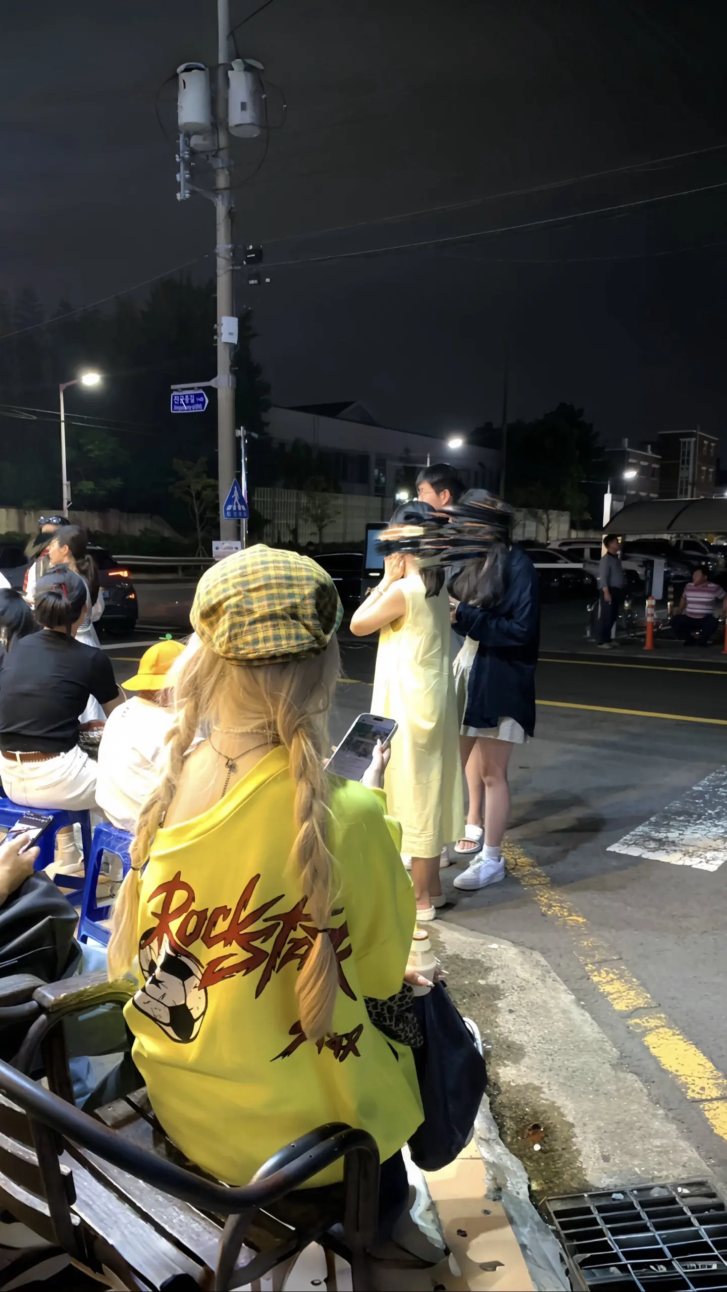 没有什么可以限制你活得自信又漂亮。