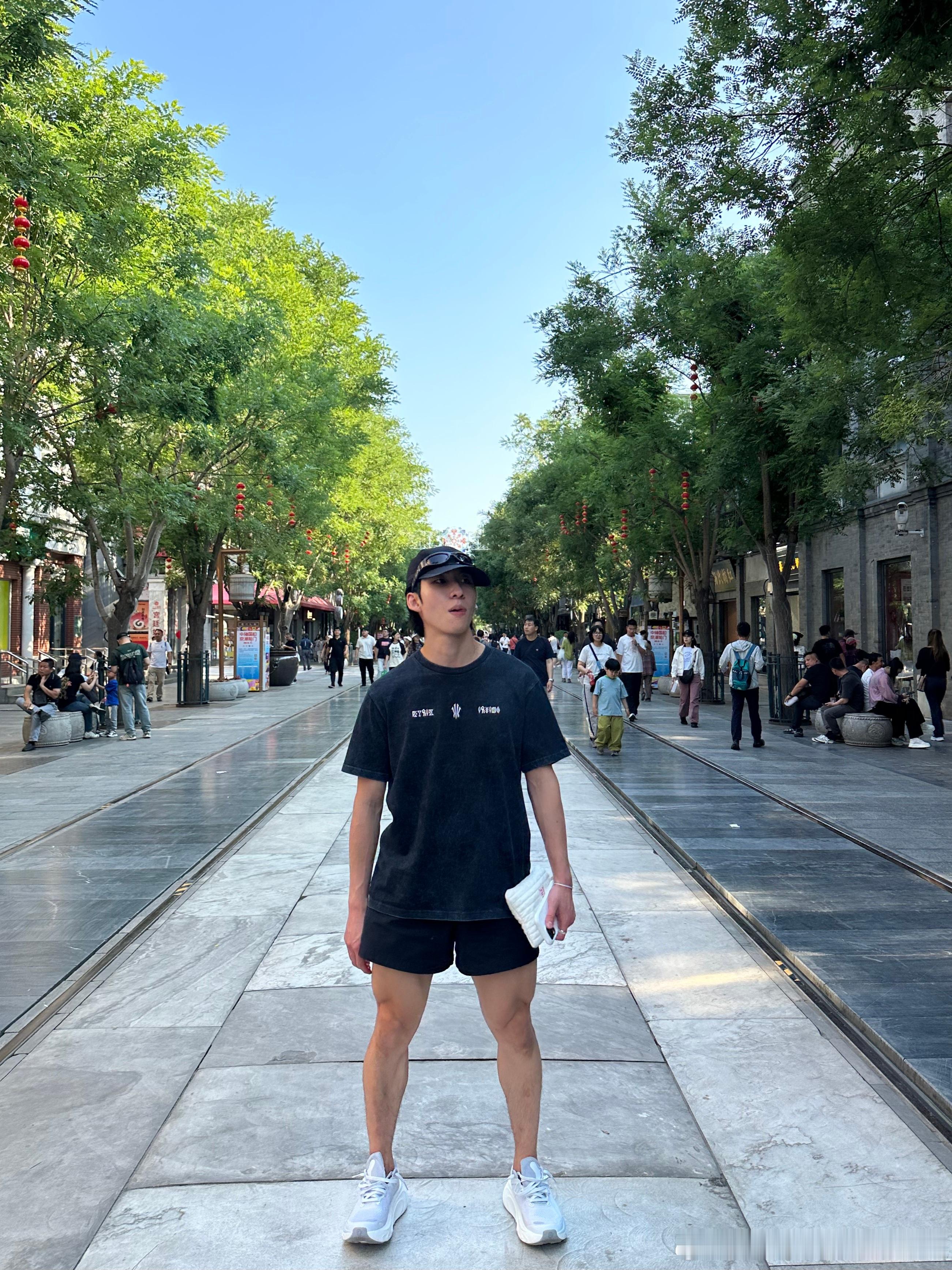 快乐追梦, 幸福成长~祝小朋友们六一儿童节快乐!祝福今年的高考考生超常发挥, 金