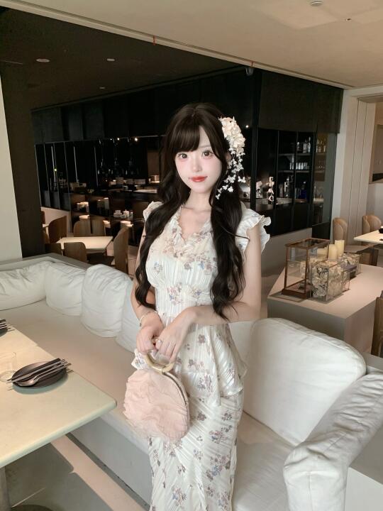 日系穿搭在现实中看真的很奇怪吗