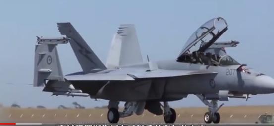 俄罗斯“国宝级”舰载机，被乌克兰“冒牌货”击毁。
 
克里米亚方向又出了件让军迷