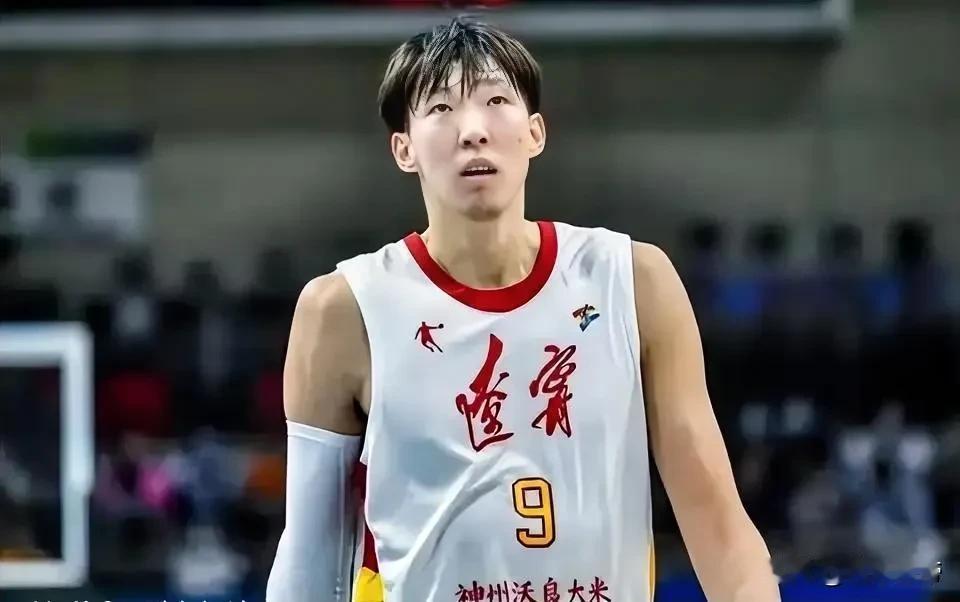 600万元为四川打全运会，周琦挣钱的能力真的是太让人羡慕了！

据国内媒体报道，