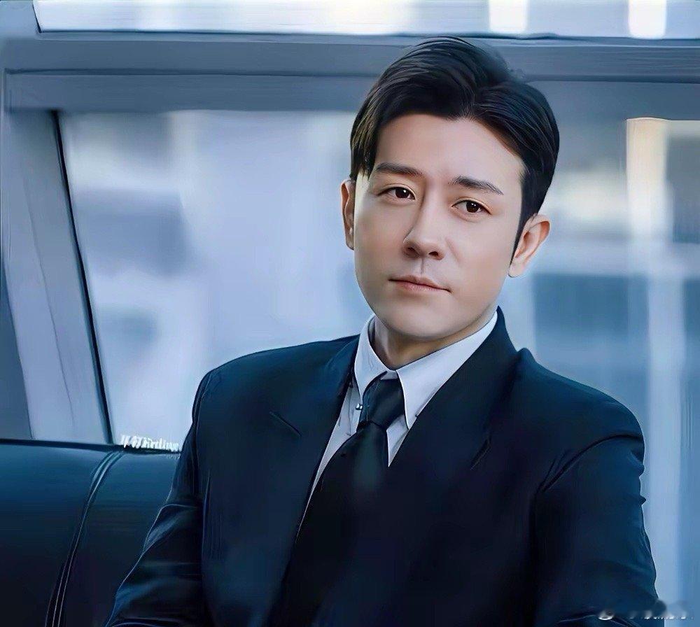 其实你们都冤枉林雨申了他演戏一直不由自主的挑眉、瞪眼，并不是他刻意安排的演法。我