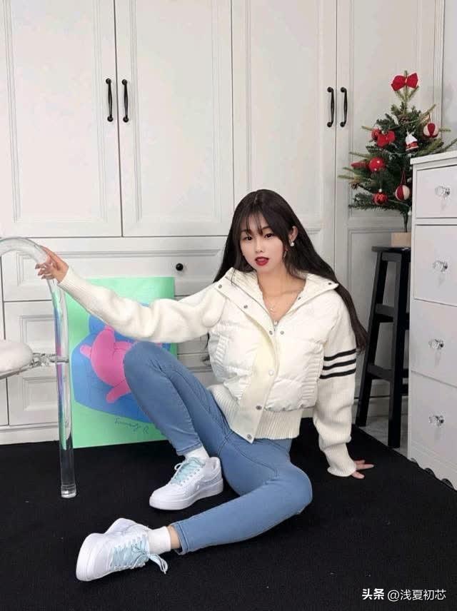 一个女孩子穿牛仔裤能有多性感