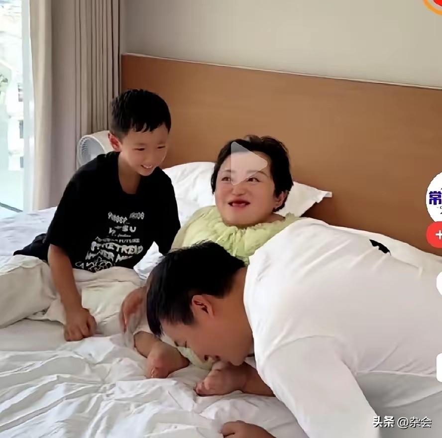 喜梅怀孕五个月遭质疑，B超 données 已还清白！
喜梅在广州医院产检，B超