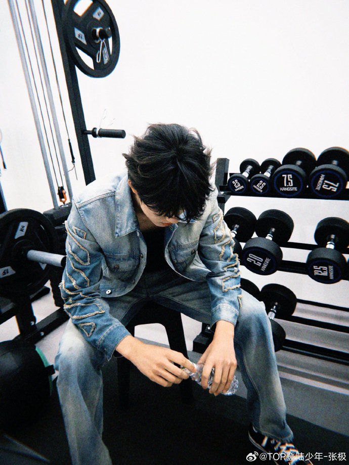 张极周末九宫格张极健身房九宫格 张极健身房九宫格 