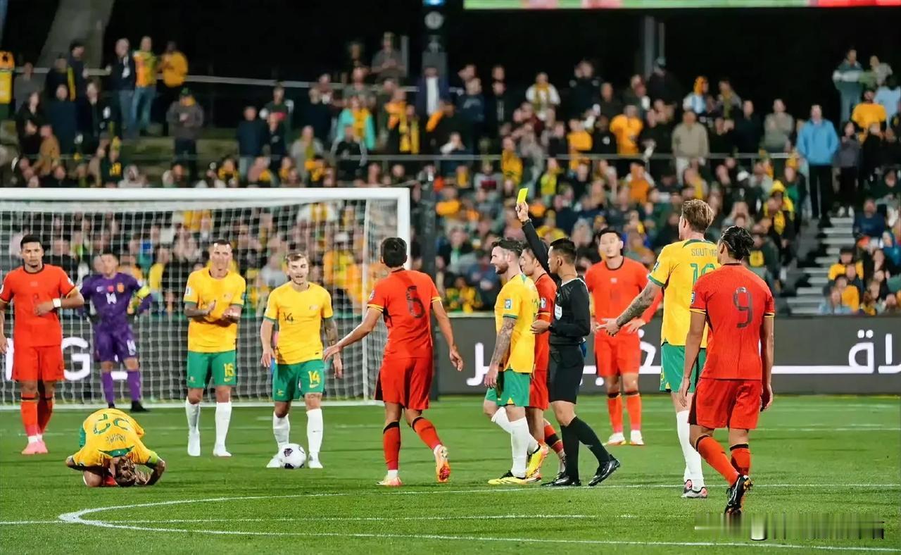 国足1:3不敌澳大利亚后，澳大利亚队主教练波波维奇深情吐露四大真言：
1、