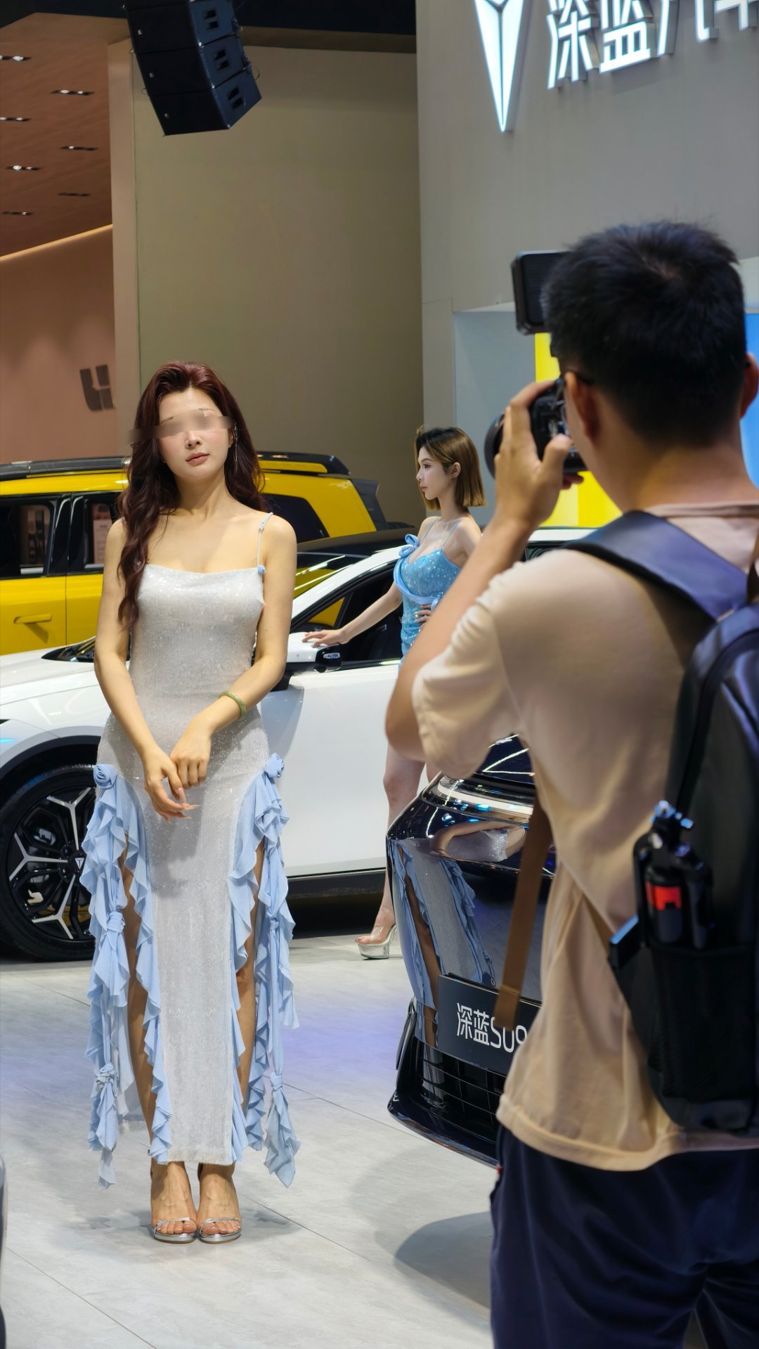 这两天真热啊粤港澳大湾区车展 深圳·深圳国际会展中心(宝安新馆)