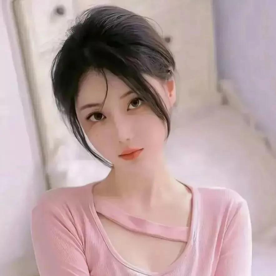 温柔少女，粉色心动时刻💕温柔美少女 甜粉花漾少女 温柔花漾少女 温柔蓝裙少女 