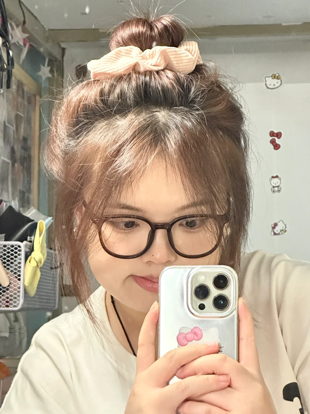 大晚上扎出来一个好喜欢的丸子头