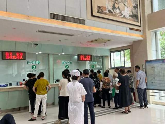 老人在家离世，到底找谁开死亡证明？最新流程，少跑冤枉路