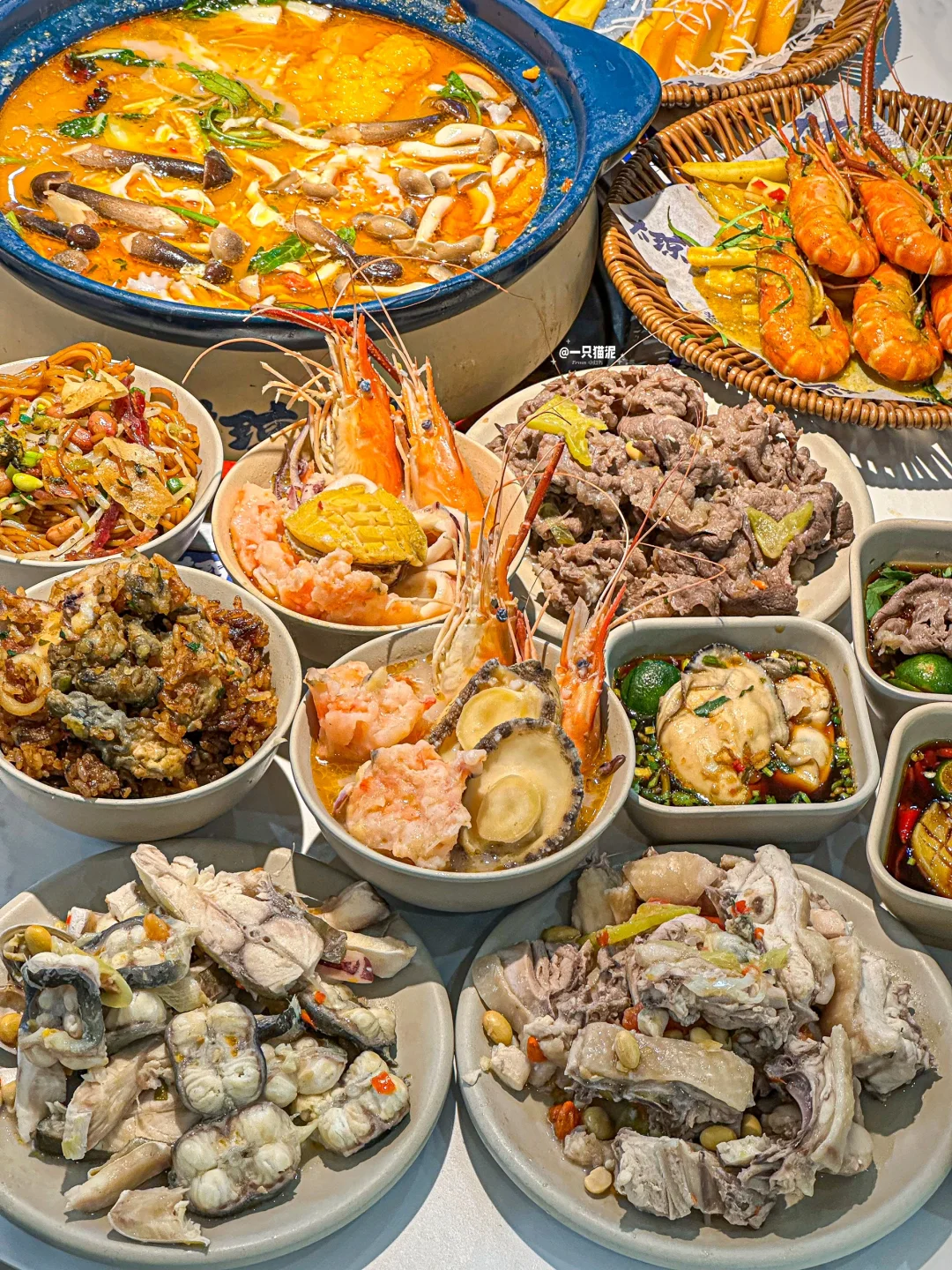 王大陆同款火锅🍲在上海吃到了真的好好吃