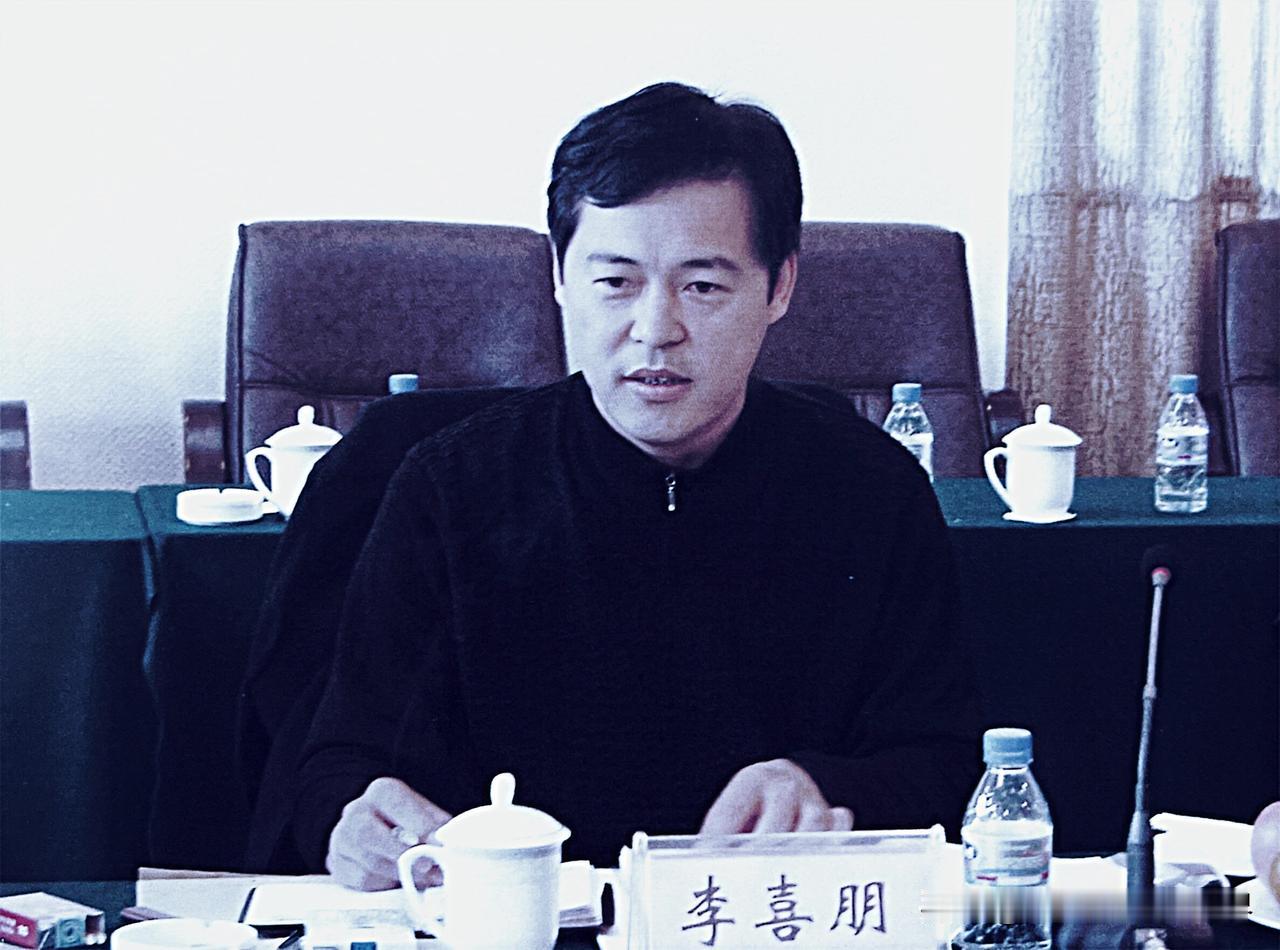永远的追思——纪念李喜朋先生逝世三周年

时光流逝，思念如潮。2026年4月15