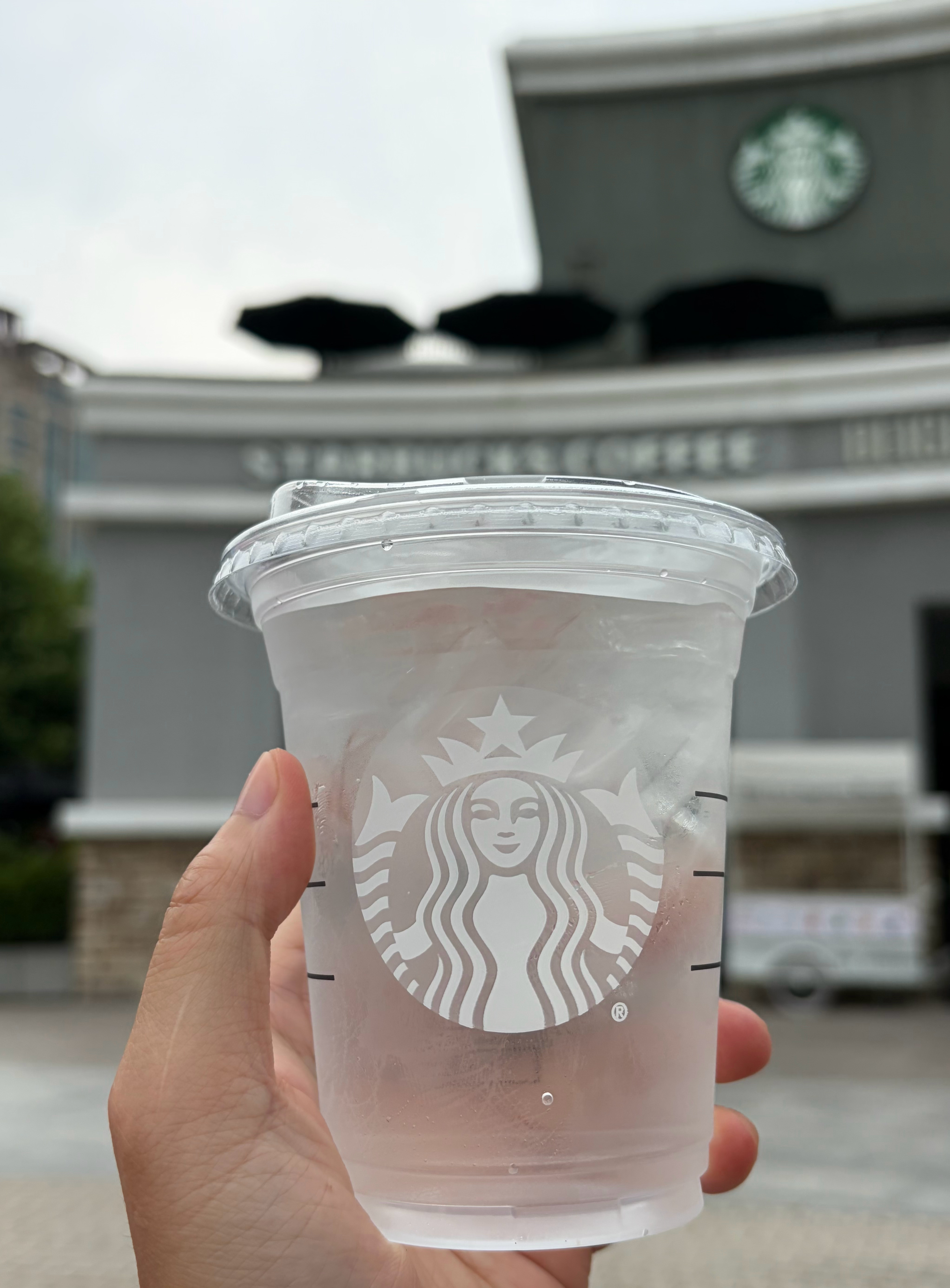 供应链信息是相通的，各车企内部也有细作。啥意思呢？所谓的空间创新，基本一年内就有