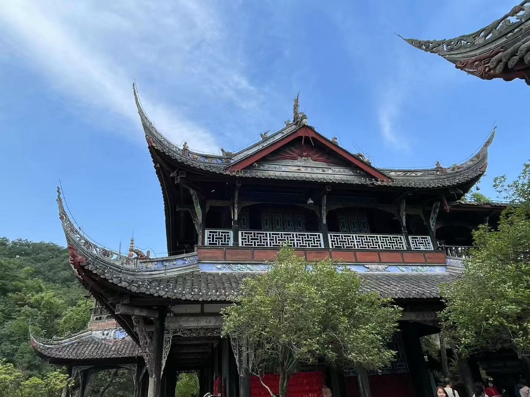 肖说道老肖漫谈初心易学 用心做正事，得心安之福报；懂宽容知忍让，得和谐之福报；拥