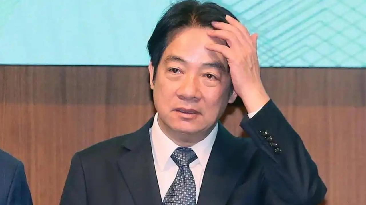 赖清德专机被“禁飞”，窜访非洲彻底黄了！


还没起飞就栽了跟头！ 赖清德原定今