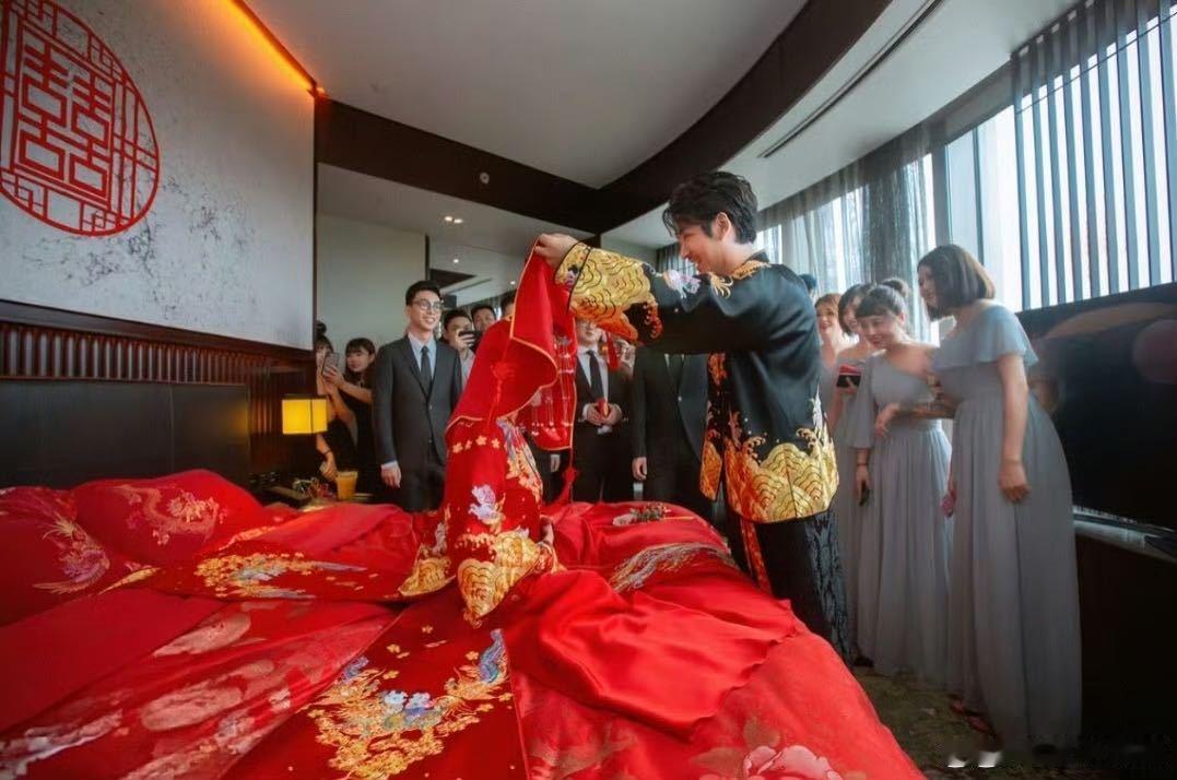 江奇霖周奇奇首次合体上婚综 哇塞！江奇霖和周奇奇竟要首次合体上婚综啦！此前看他俩