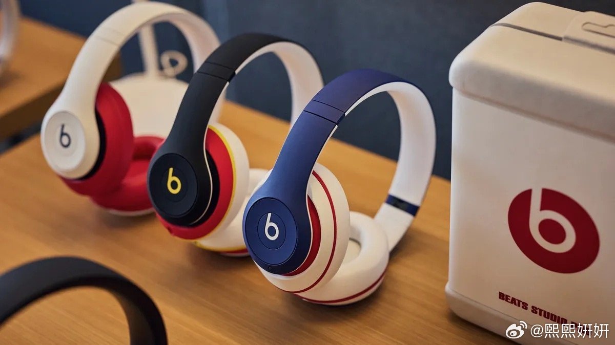 过去12年，Apple持续壮大Beats品牌，但并未并入AirPods产品线，而