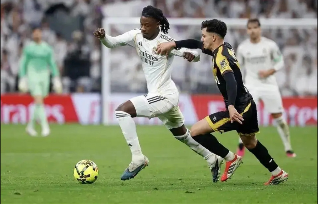 5000万欧起！皇马今夏愿出售卡马文加 北京时间3月13日，著名记者莫雷托在马卡