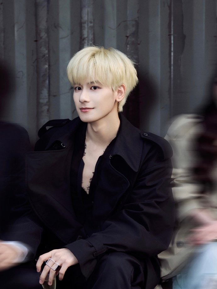 胡先煦十日终焉角色设定  胡先煦京腔背景和少年感 胡先煦十日终焉角色设定，与其京