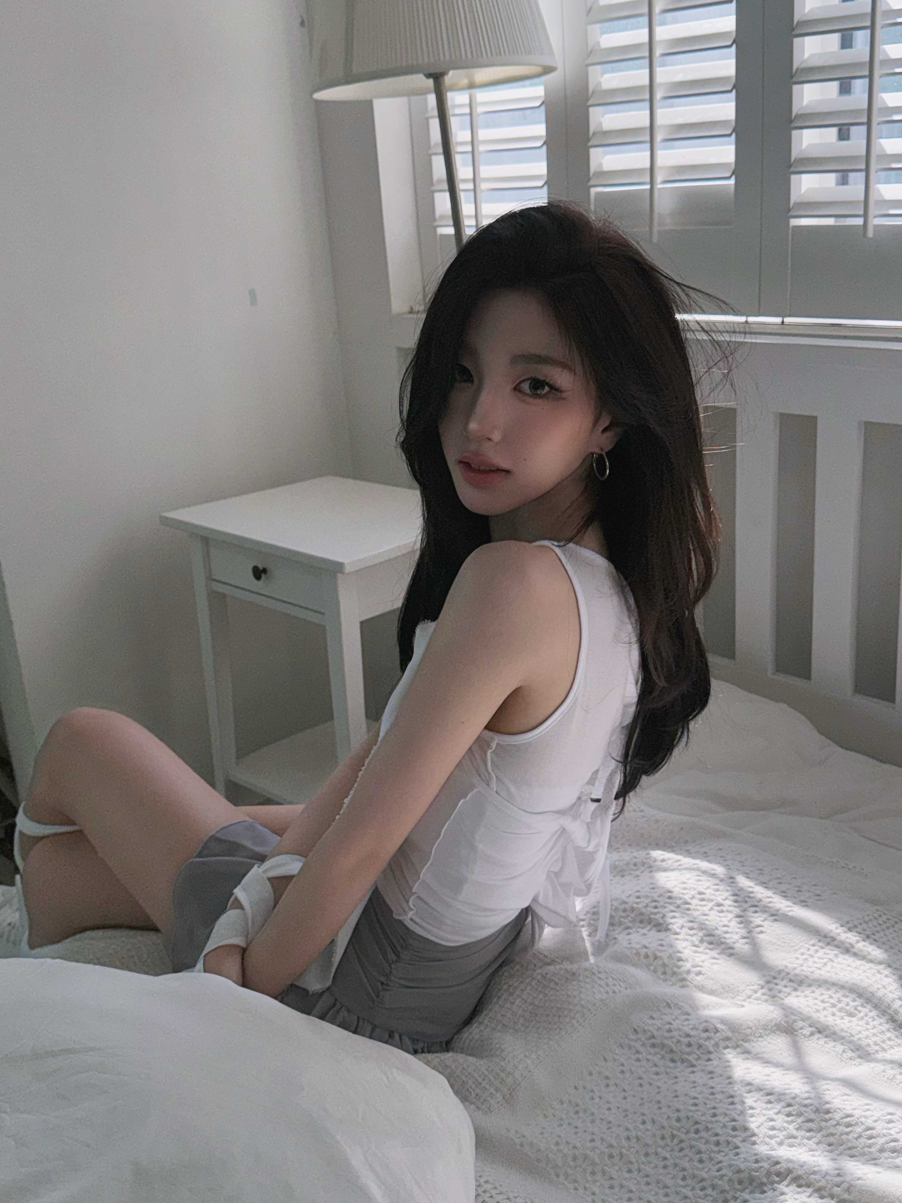 我眼睛本来长这样OvO后来看见姐姐后就变成♡v♡