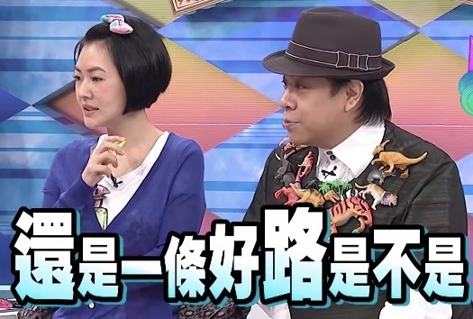 郑智化怒斥深圳机场 点进评论区发现另一位残疾歌手李琛也说自己遭遇过同样的对待，事