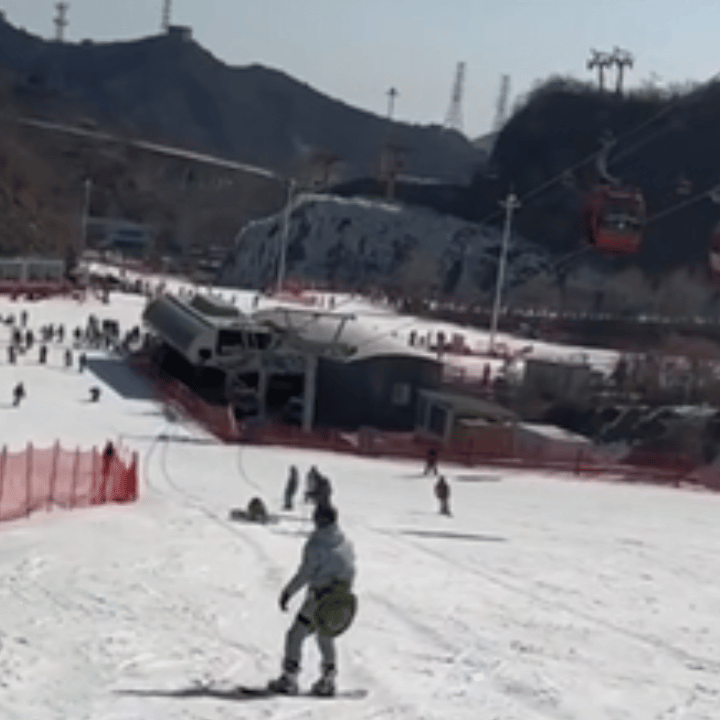 遇见情人节愿意分享摔屁股蹲的女孩就娶了吧，妻子心里有我