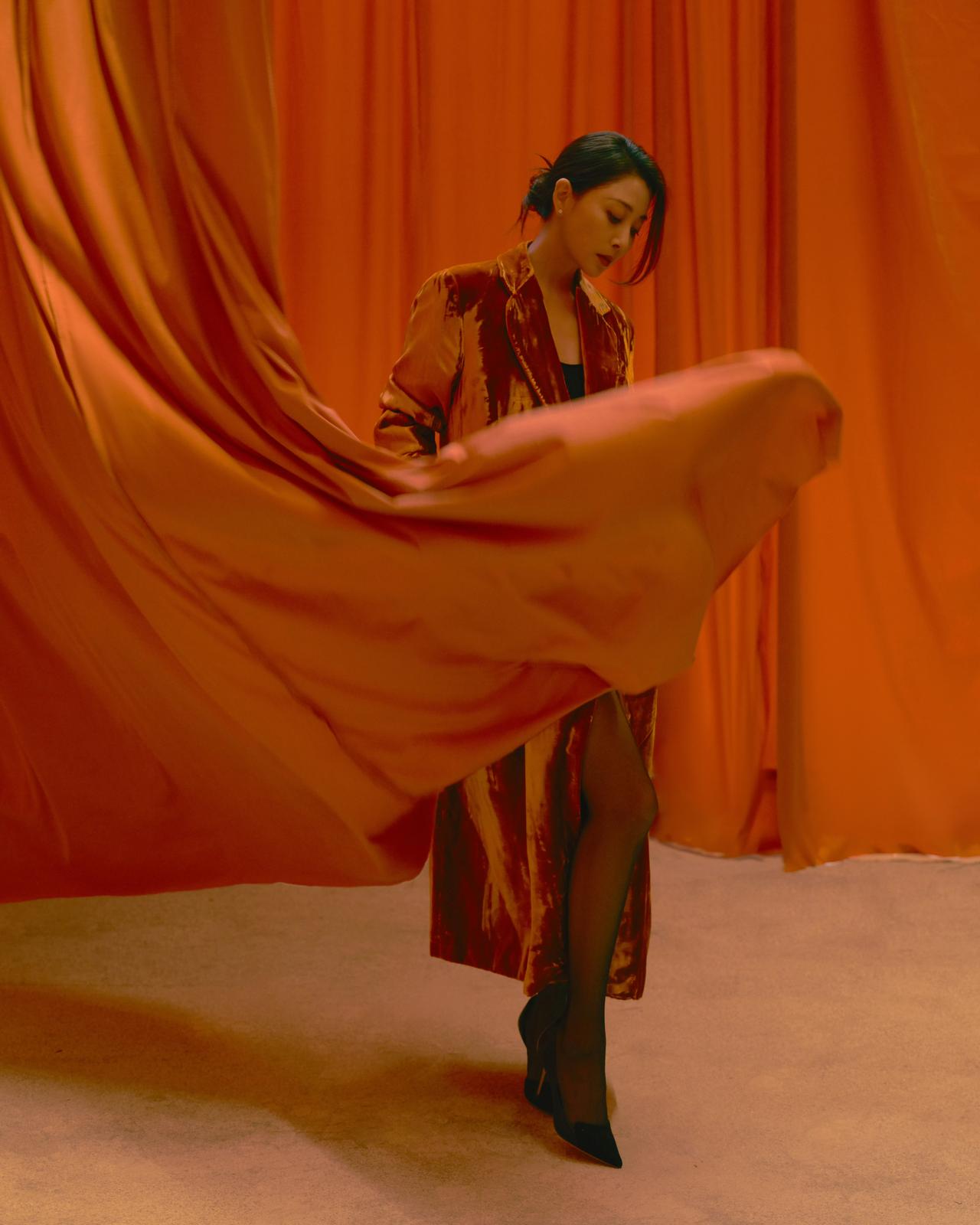 殷桃，正儿八经的A8