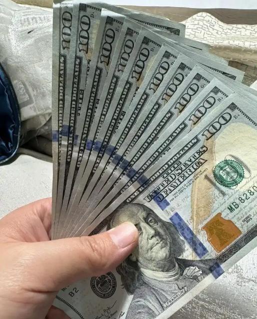 有人问，要是真打起来了，咋办？我跟你说，最先崩的，可能不是哪个军事目标，而是你手