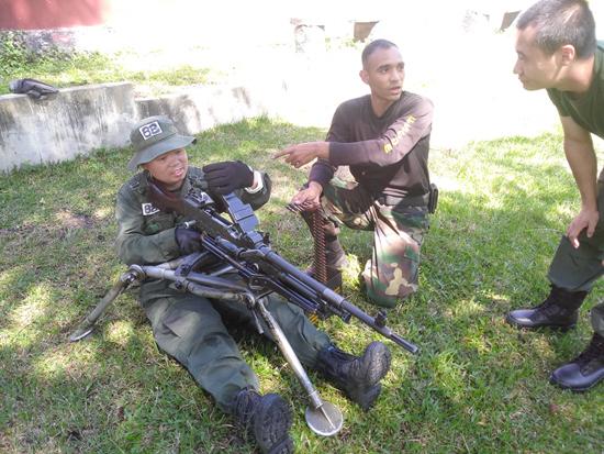 多年前中国特战学员在委内瑞拉受训
委内瑞拉安德烈斯·罗哈斯特种作战学校