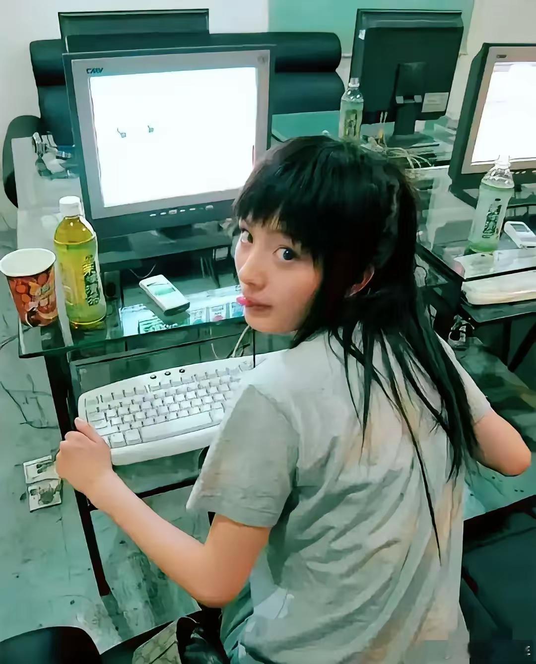 学生时代的杨幂，好清纯 
