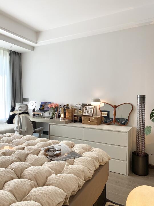 啊啊啊谁懂啊！好喜欢这样一个人的小房间🥳