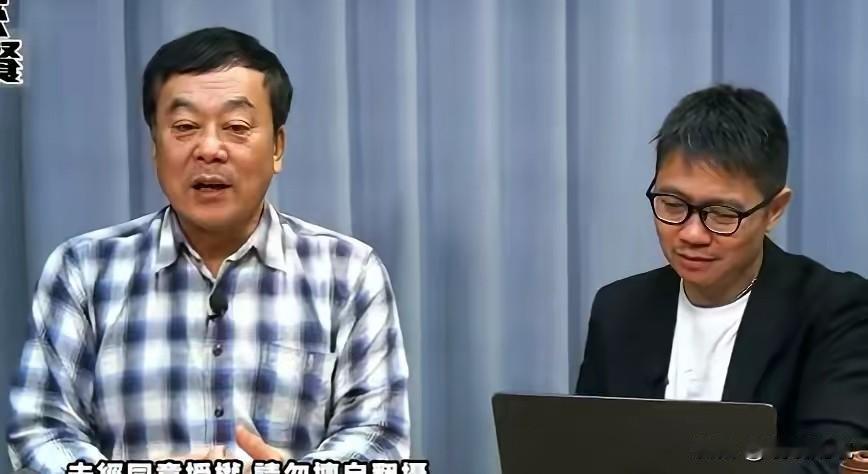 “我是堂堂正正的中国人！”媒体人董智森的这番话，听得人热血沸腾！
 
     