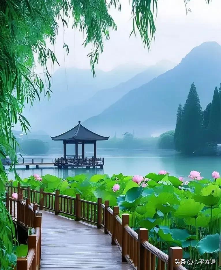 你有没有发现：

越有钱的家里，越空！
越穷的人家里，越满！

去有钱朋友家，客