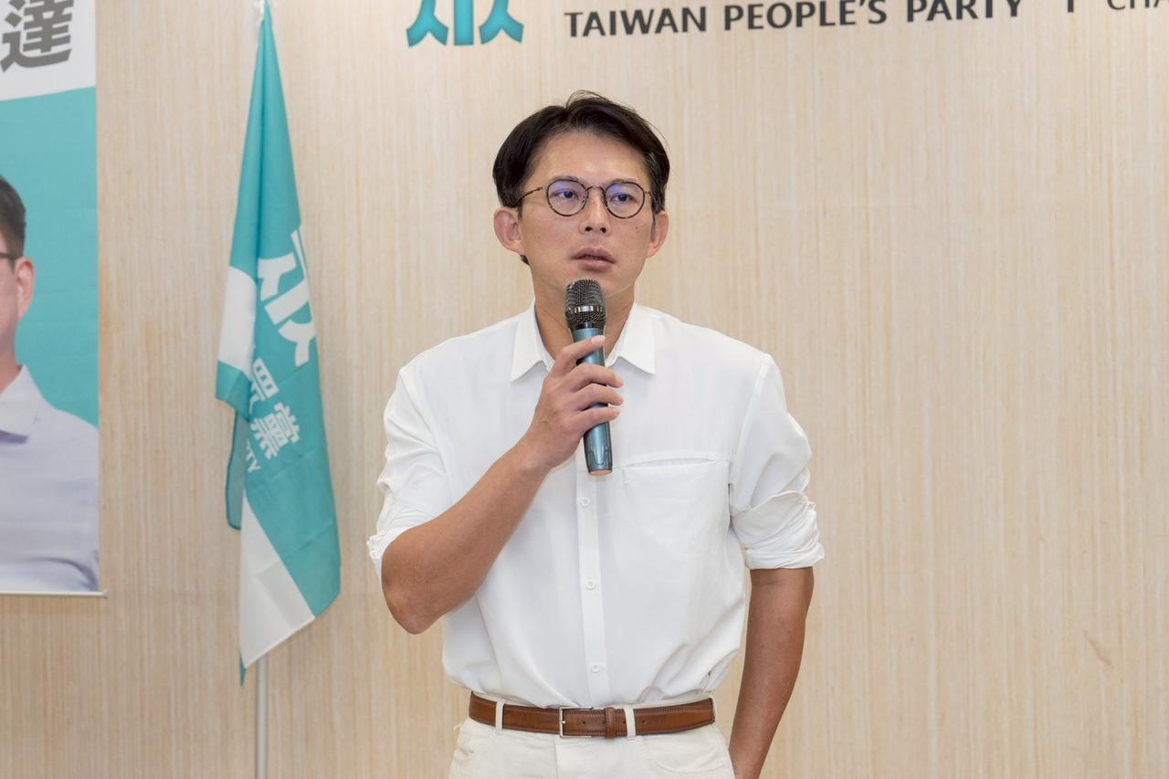 被问是否选彰化县长　黄国昌话没说死

梅花新闻网 洪子苓/综合报导
民众党主席黄