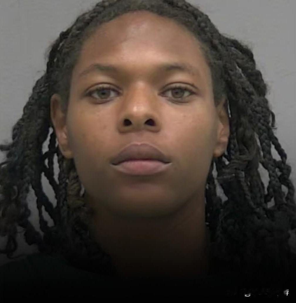 美国女子蒂耶拉·斯科特-富兰克林（Tierra Scott-Franklin）于