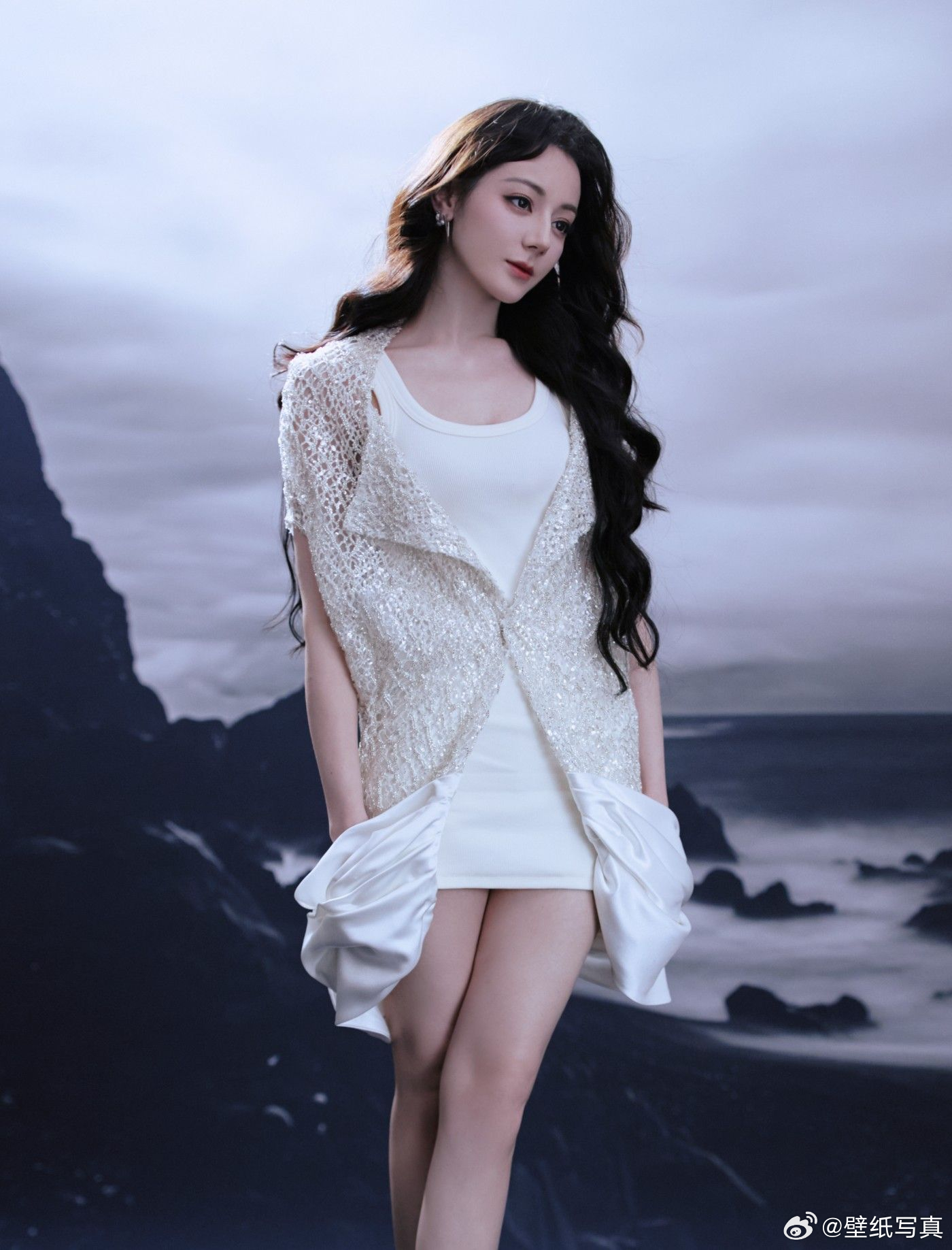 迪丽热巴美人鱼 