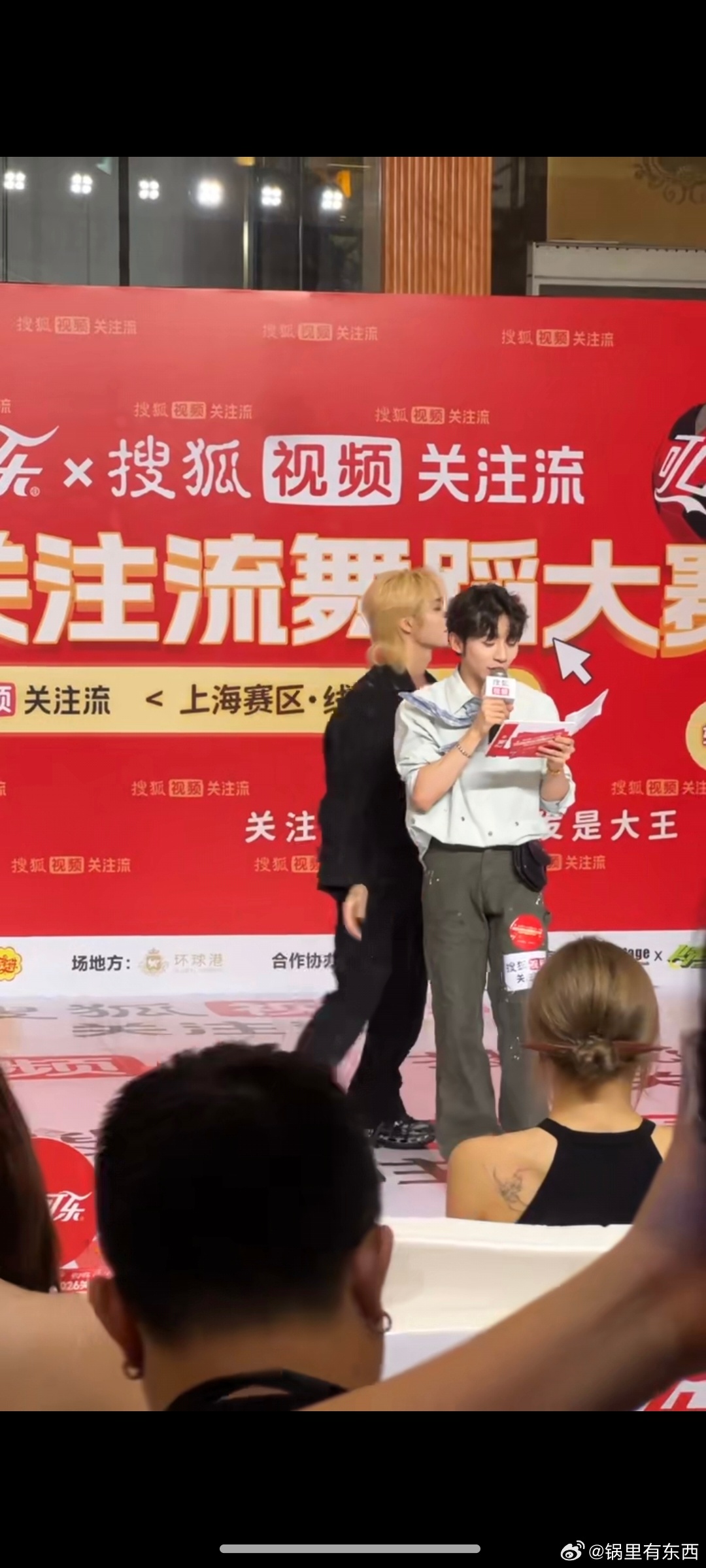 AI届迎来了它最严厉的父亲 李振宁说的太对了，AI 爱豆没有灵魂，从屏幕到现场，