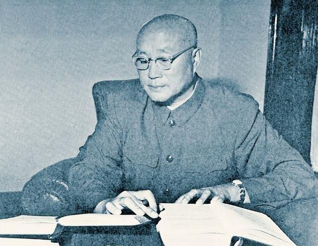 军神刘伯承由衷坦言：看懂长征绝境，才懂老帅们真心折服的原因
刘伯承真正佩服一种军
