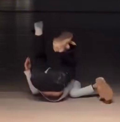 我女被入就这样 