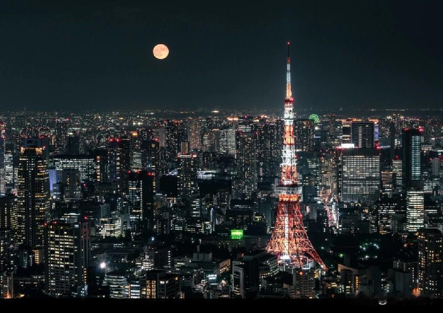 日本东京突发事故！

1月16日，日本东京市突发铁路供电中断事故，加之轨道区域突